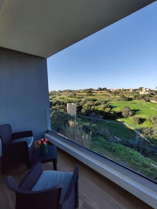 Luxurious 2 Bedroom Apartment With Country View Marsaxlokk Buitenkant foto